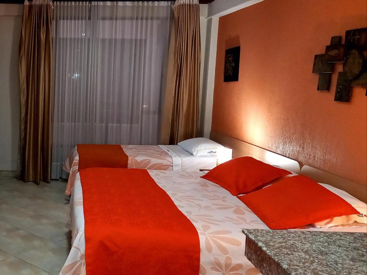 Hoteles Bogota Inn Turisticas 63 Εξωτερικό φωτογραφία