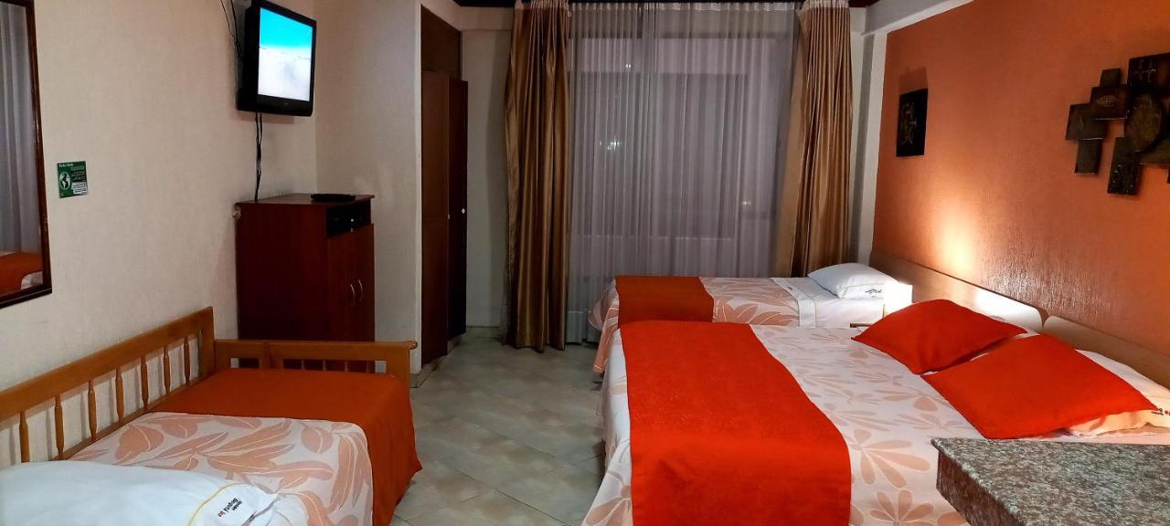 Hoteles Bogota Inn Turisticas 63 Εξωτερικό φωτογραφία